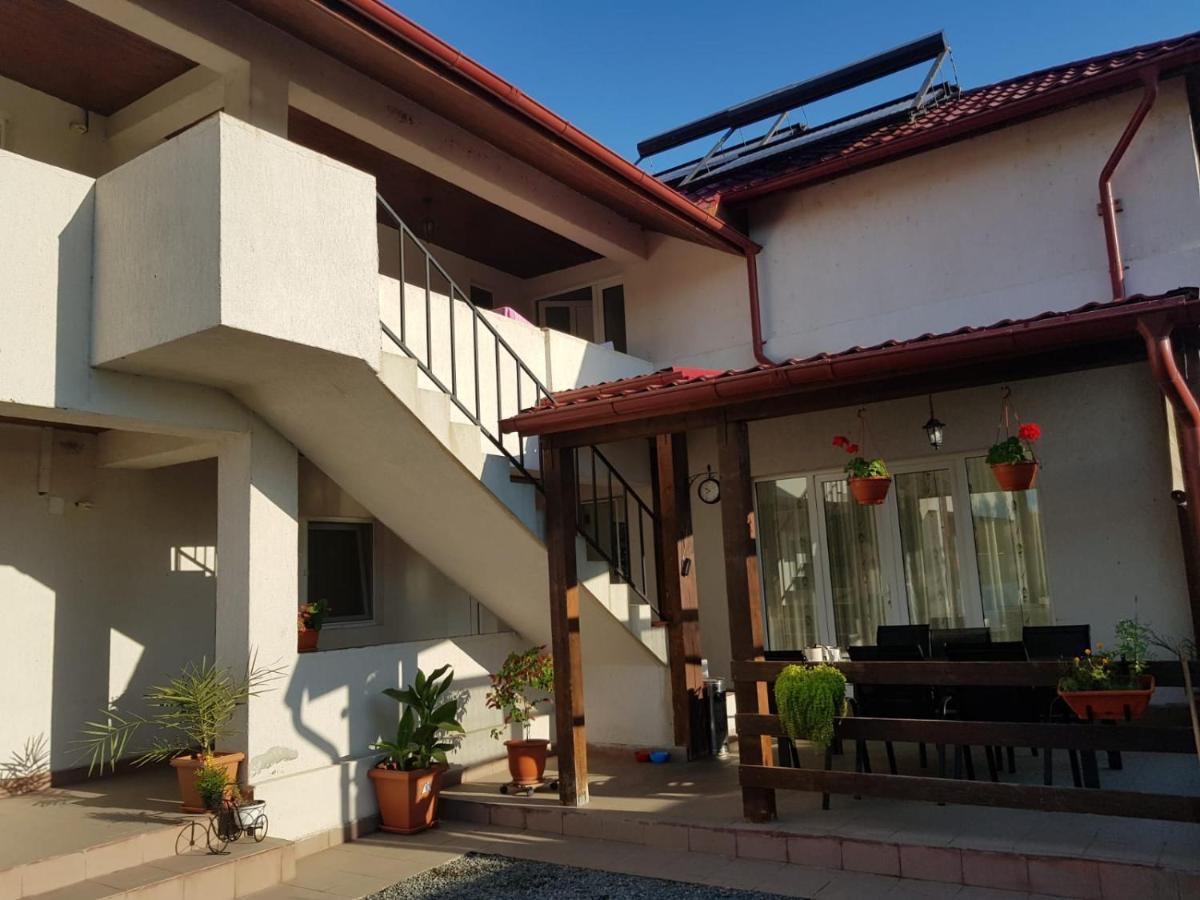 Casa Dragon Hotel ซูลีนา ภายนอก รูปภาพ